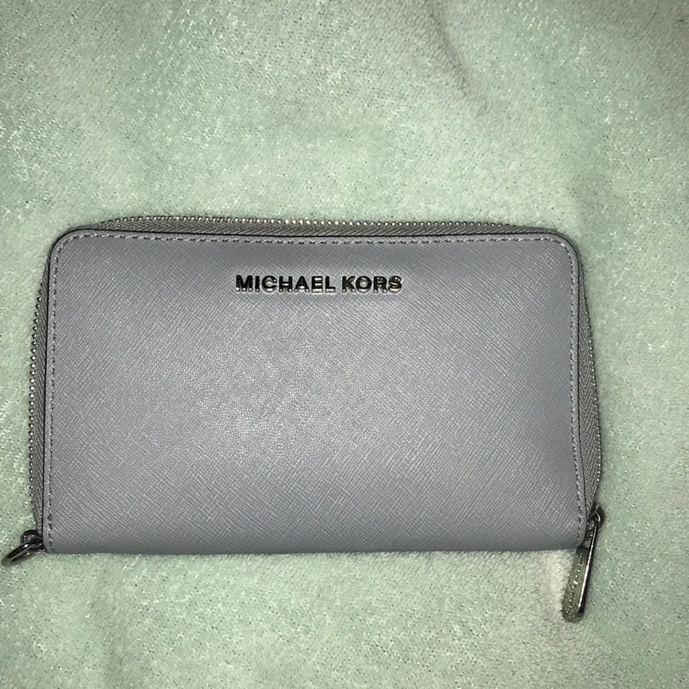 Michael Kors Periwinkle Wallet!